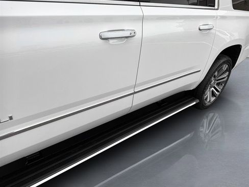 Used 2018 GMC Yukon XL Denali w/ Denali Ultimate Package image 11