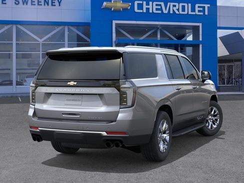New 2026 Chevrolet Suburban Premier AWD/4WD image 4