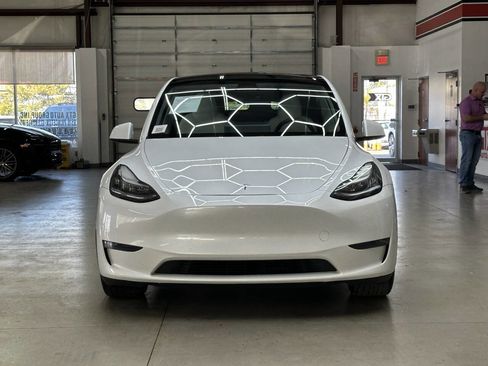 Used 2020 Tesla Model Y Performance image 6