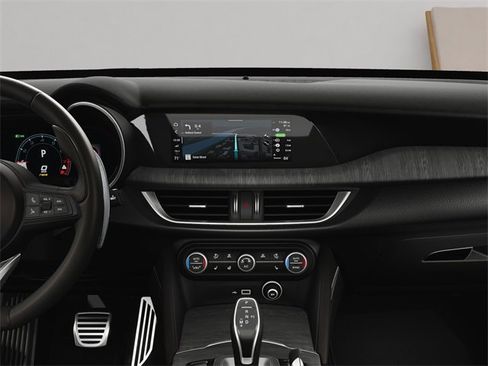 New 2025 Alfa Romeo Stelvio Sprint image 22
