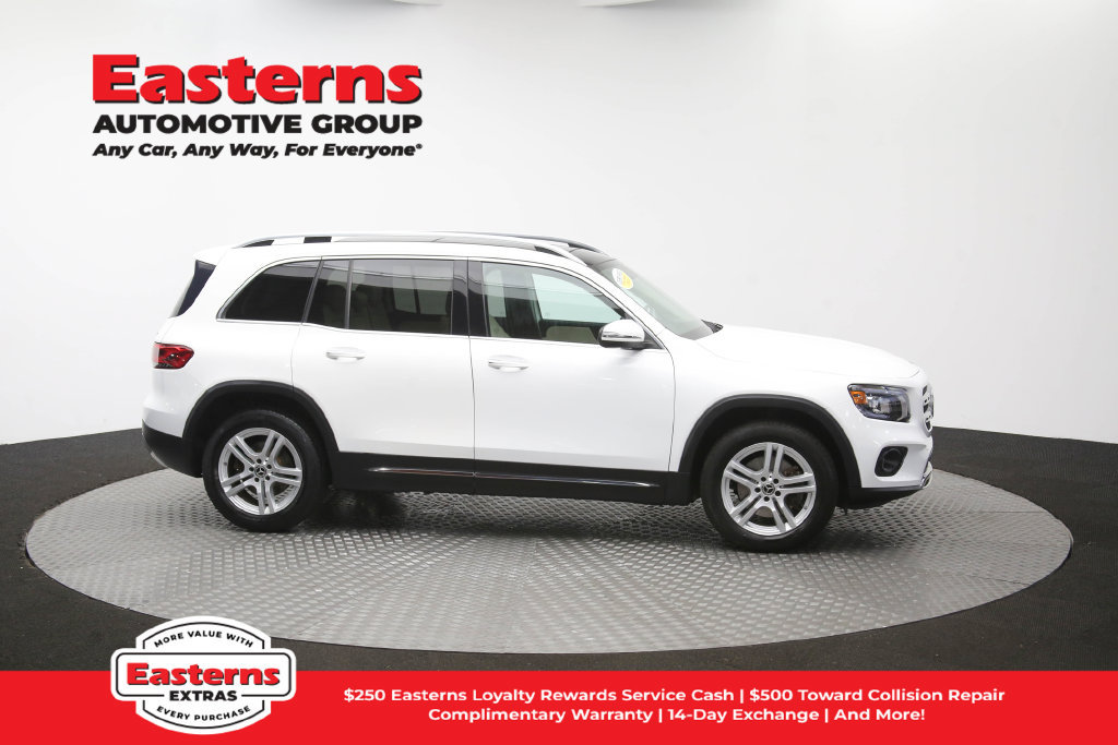 Used 2022 Mercedes-Benz GLB 250 4MATIC w/ Premium Package Lite image 48
