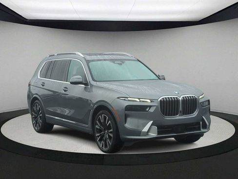 Certified 2023 BMW X7 xDrive40i w/ Premium Package image 2