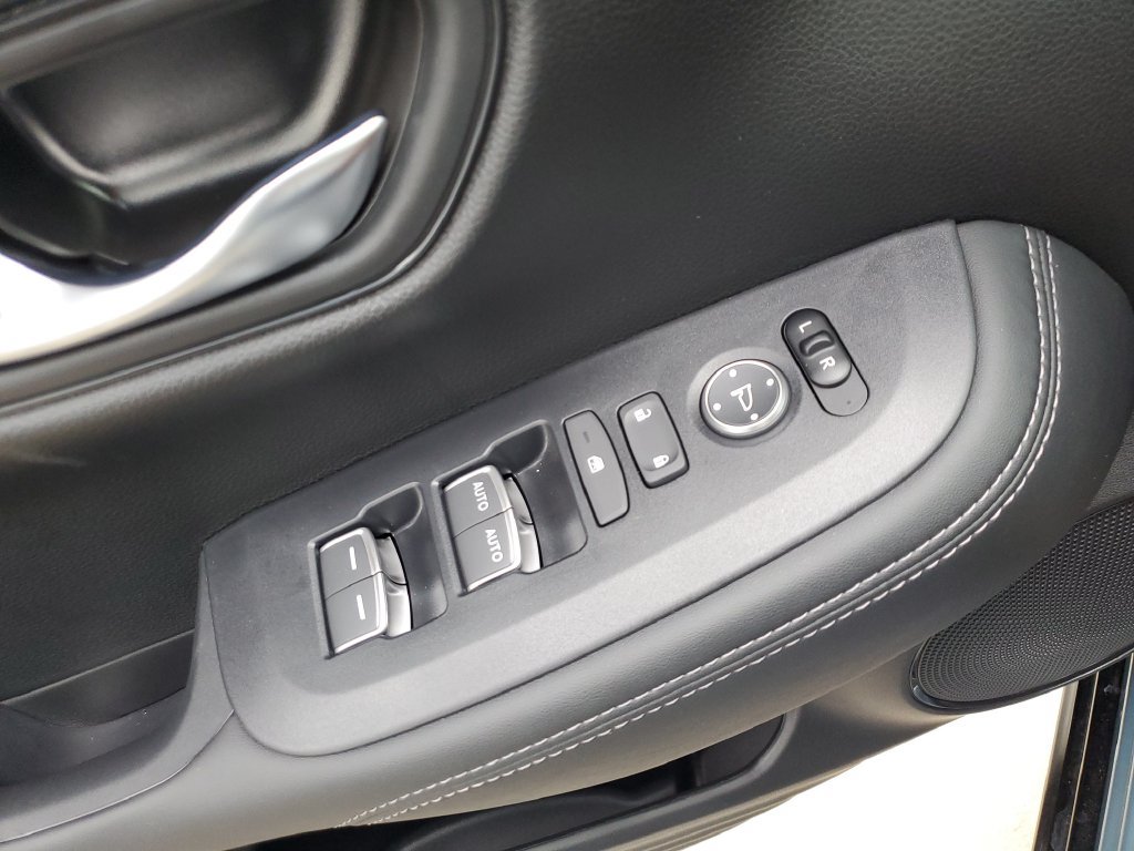 New 2027 Honda HR-V EX-L image 23