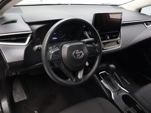 Certified 2025 Toyota Corolla LE FWD image 15