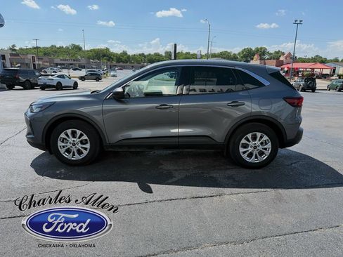 Used 2024 Ford Escape Active FWD image 6