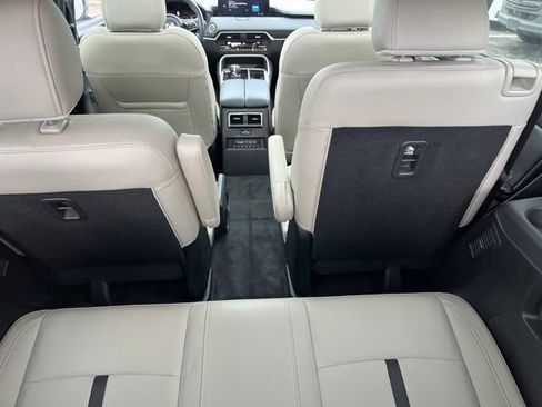 Used 2024 MAZDA CX-90 Plug-In Hybrid w/ Premium Pkg AWD/4WD image 13