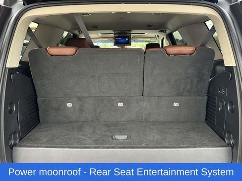 Used 2020 Cadillac Escalade Premium Luxury image 20