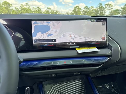 New 2026 BMW X3 xDrive30 w/ M Sport Package image 18