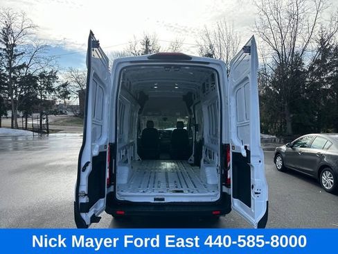 Used 2023 Ford Transit 250 148 High Roof AWD image 18