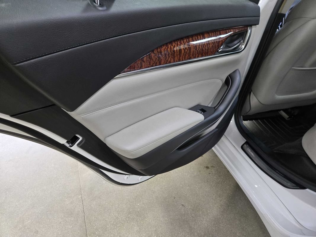 Used 2015 Cadillac CTS AWD Sedan w/ Seating Package image 30