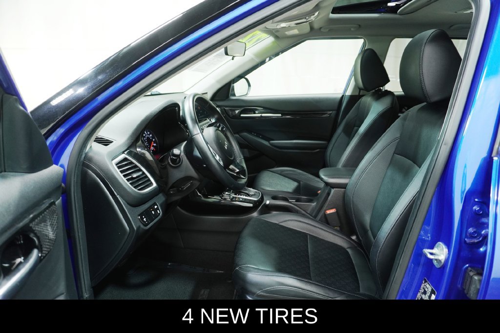 Used 2022 Kia Seltos EX AWD/4WD image 2
