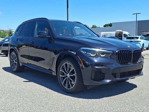 Used 2022 BMW X5 xDrive40i w/ M Sport Package AWD/4WD image 6