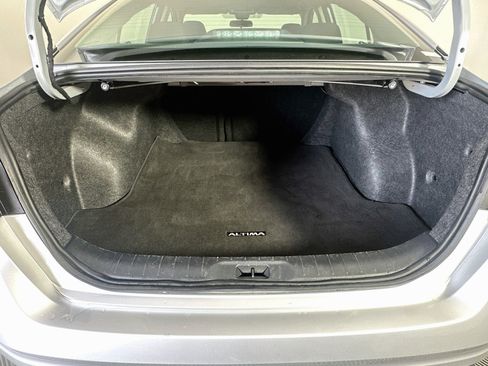 Used 2024 Nissan Altima 2.5 S FWD image 27