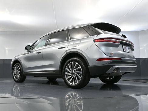 Used 2024 Lincoln Corsair Reserve image 49