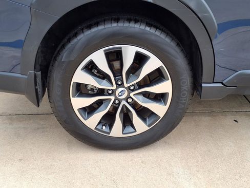 Certified 2023 Subaru Outback Touring AWD/4WD image 27