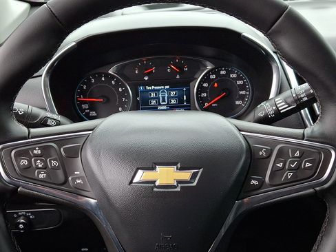 Used 2024 Chevrolet Equinox LT w/ LPO, Floor Liner Package AWD/4WD image 18