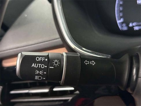 Used 2023 Acura MDX SH-AWD w/ Technology Package image 33