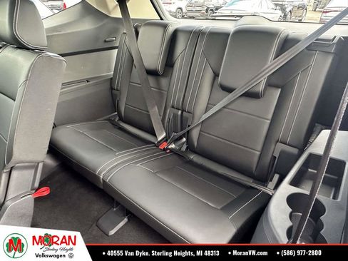 Certified 2023 Volkswagen Atlas SE w/ Panoramic Sunroof Package AWD/4WD image 12