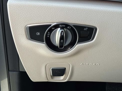 Used 2020 Mercedes-Benz E 350 Sedan image 21