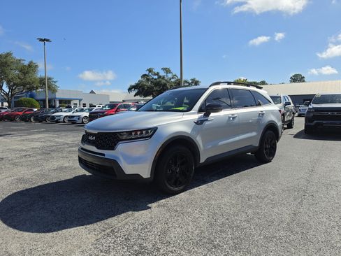 Used 2022 Kia Sorento S AWD/4WD image 10