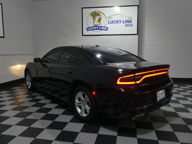 Used 2022 Dodge Charger SXT RWD image 11