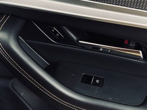 Used 2025 MAZDA CX-90 3.3 Turbo w/ Preferred Package image 16