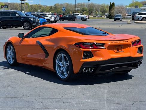 Used 2024 Chevrolet Corvette Stingray Coupe w/ 1LT RWD image 7