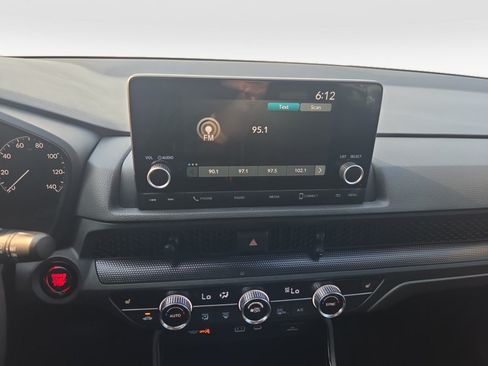 Certified 2025 Honda CR-V EX image 17