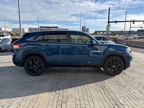 New 2026 Volkswagen Atlas Cross Sport SE image 6