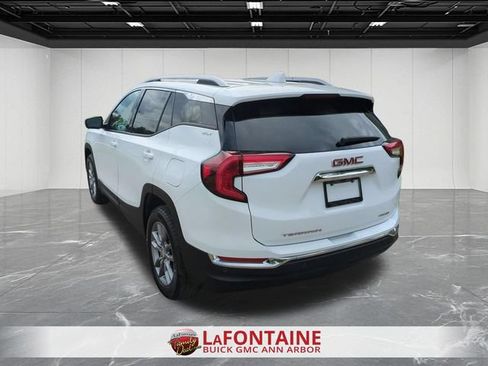 Certified 2024 GMC Terrain SLT AWD/4WD image 6