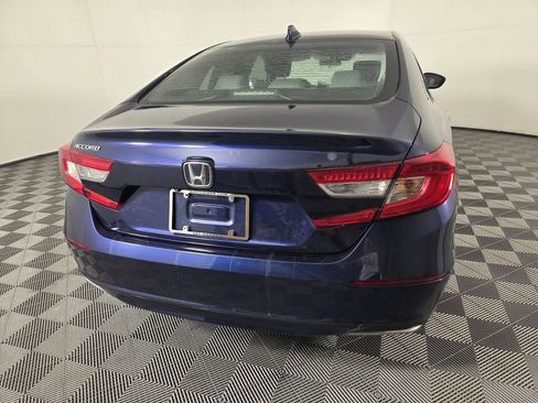 Used 2018 Honda Accord LX image 5