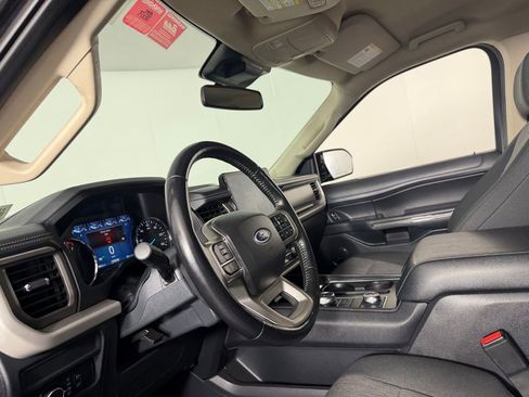 Used 2022 Ford Expedition XLT AWD/4WD image 22