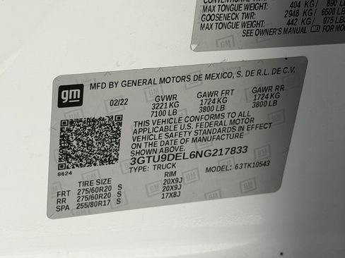Used 2022 GMC Sierra 1500 SLT AWD/4WD image 30