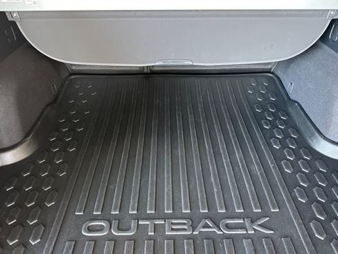 Certified 2025 Subaru Outback Premium AWD/4WD image 16