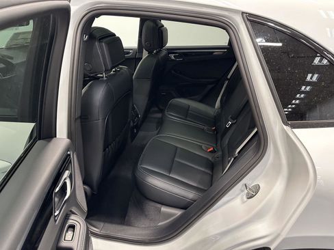 New 2025 Porsche Macan Turbo image 34