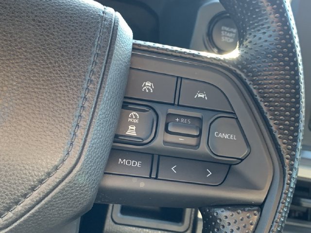 Used 2025 Toyota Tacoma SR5 AWD/4WD image 23