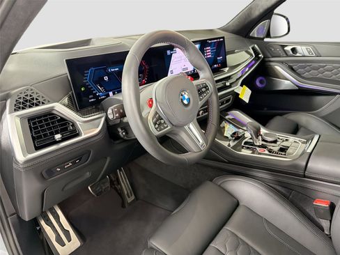 New 2026 BMW X5 M Competition w/ Executive Package AWD/4WD image 9