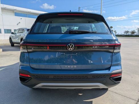 New 2026 Volkswagen Taos S FWD image 5