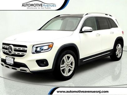 Used 2023 Mercedes-Benz GLB 250 4MATIC w/ Premium Package