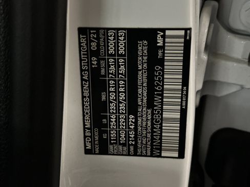 Used 2021 Mercedes-Benz GLB 250 image 27