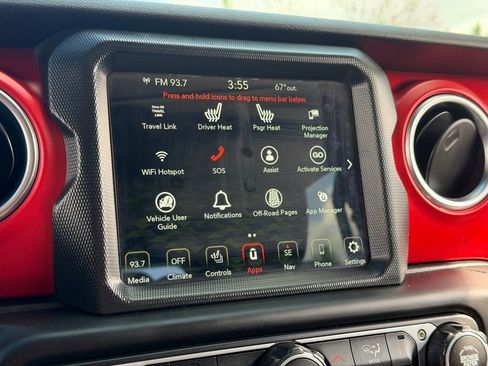 Used 2020 Jeep Gladiator Rubicon w/ Dual Top Group AWD/4WD image 11