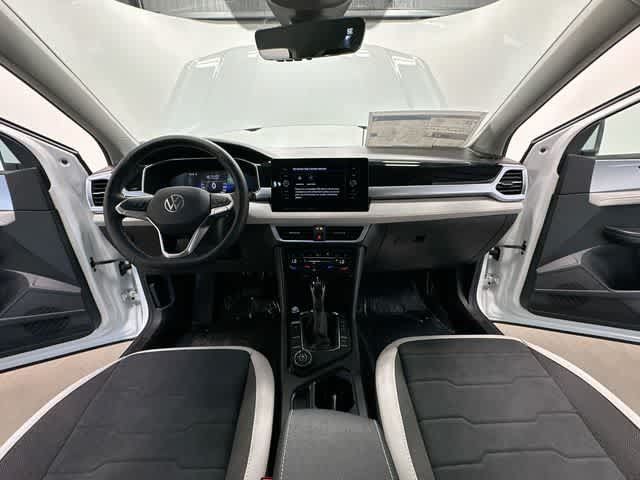 New 2026 Volkswagen Taos SE AWD/4WD image 20