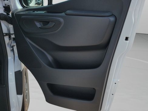 Used 2026 Mercedes-Benz Sprinter 2500 image 22