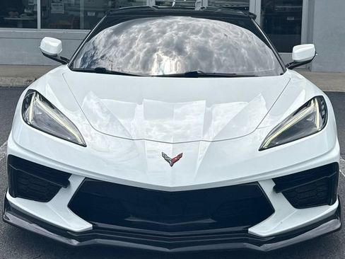 Used 2021 Chevrolet Corvette Stingray Coupe w/ 1LT RWD image 2
