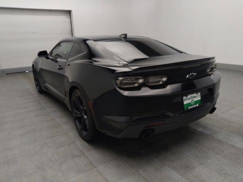 Used 2022 Chevrolet Camaro LT RWD image 5