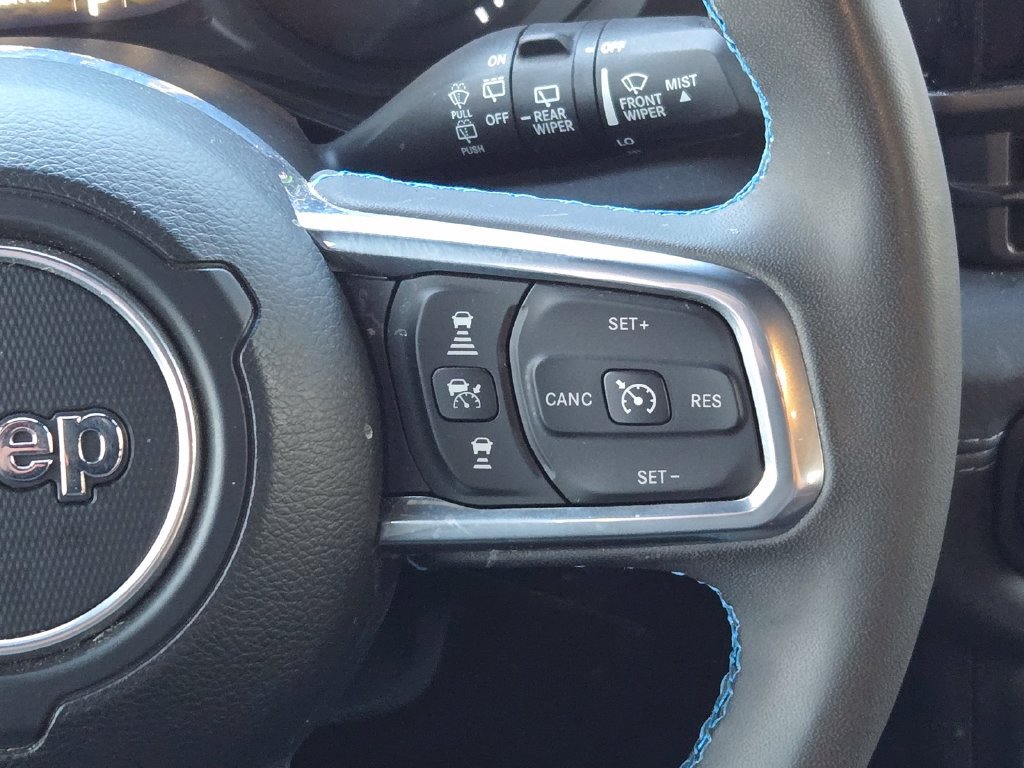 Used 2024 Jeep Wrangler High Altitude AWD/4WD image 16