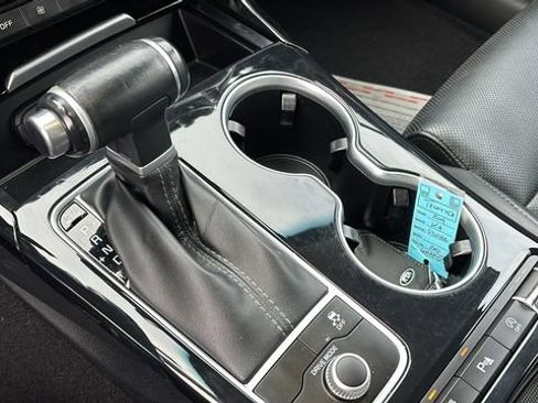 Used 2019 Kia Stinger image 23