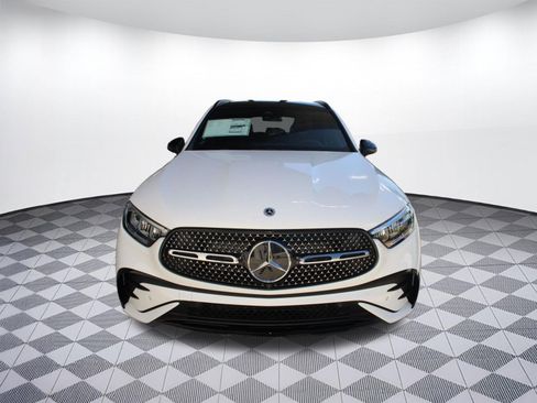 Used 2026 Mercedes-Benz GLC 300 image 6