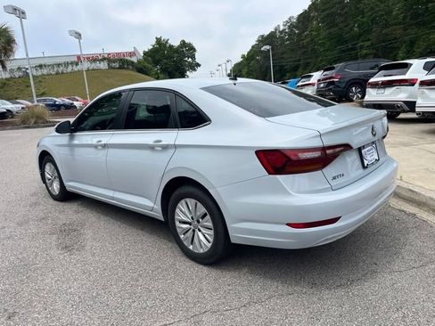 Used 2019 Volkswagen Jetta FWD image 35