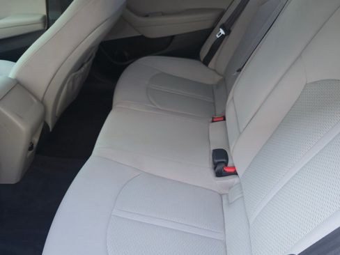 Used 2016 Hyundai Sonata SE FWD image 6